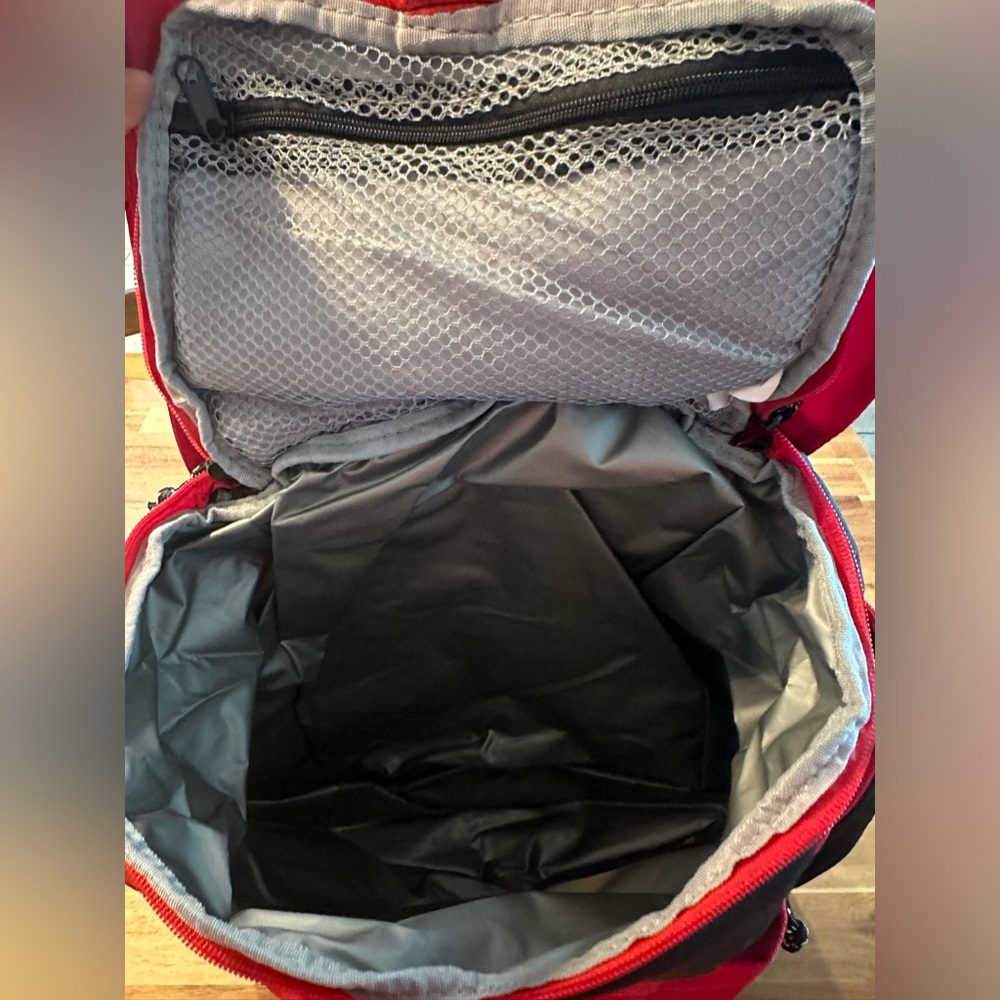 Coca Cola Insulated Backpack - Picture 7 of 7
